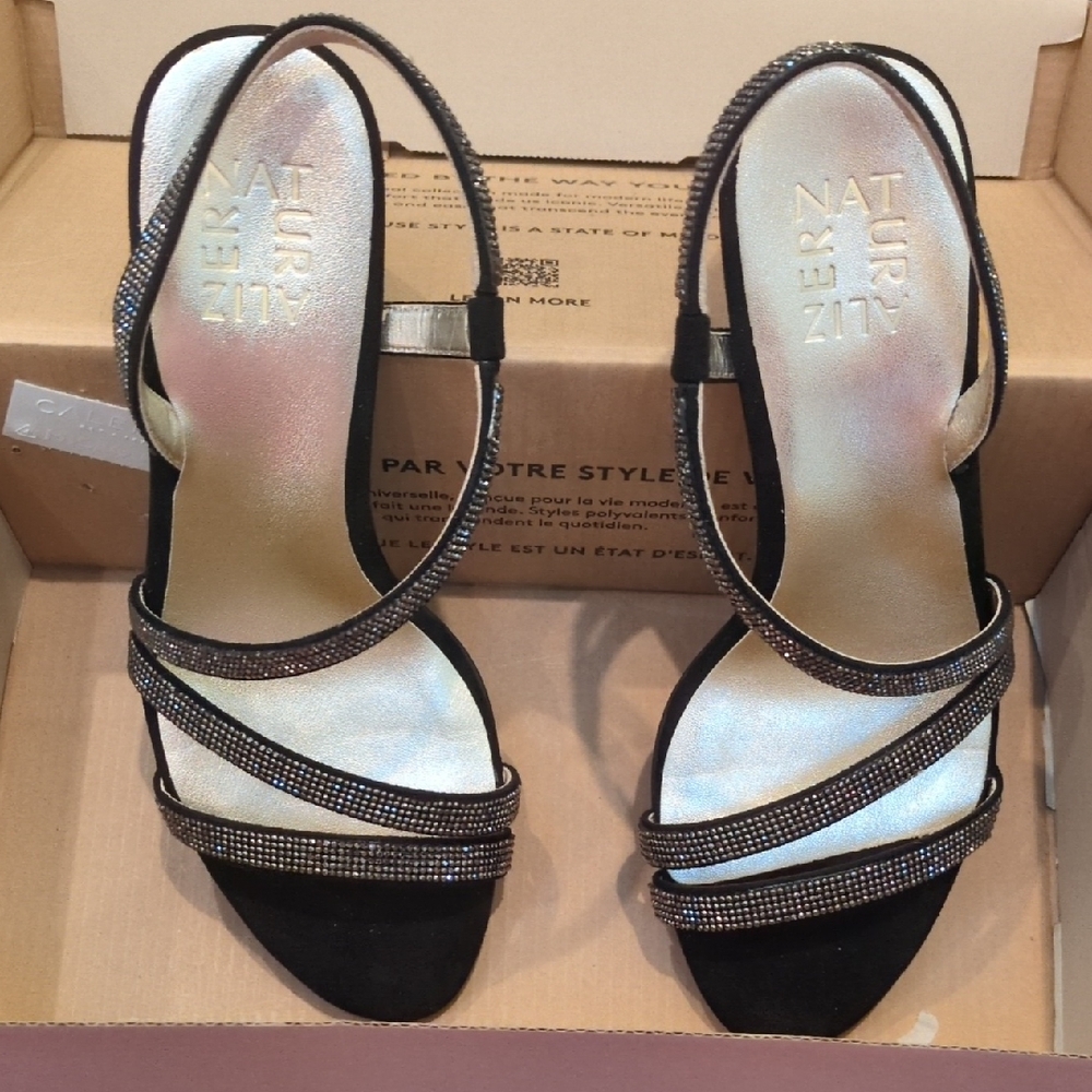 SOUL Naturalizer Black Rhinestone Heels NWOT